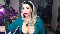 Very hot mature dirty talk and hard dildo fucking, or “Fuck that Lucy!” )) Famous Russian internet slut AimeeParadise is making boring young sluts again with her mastery of an experienced whore!